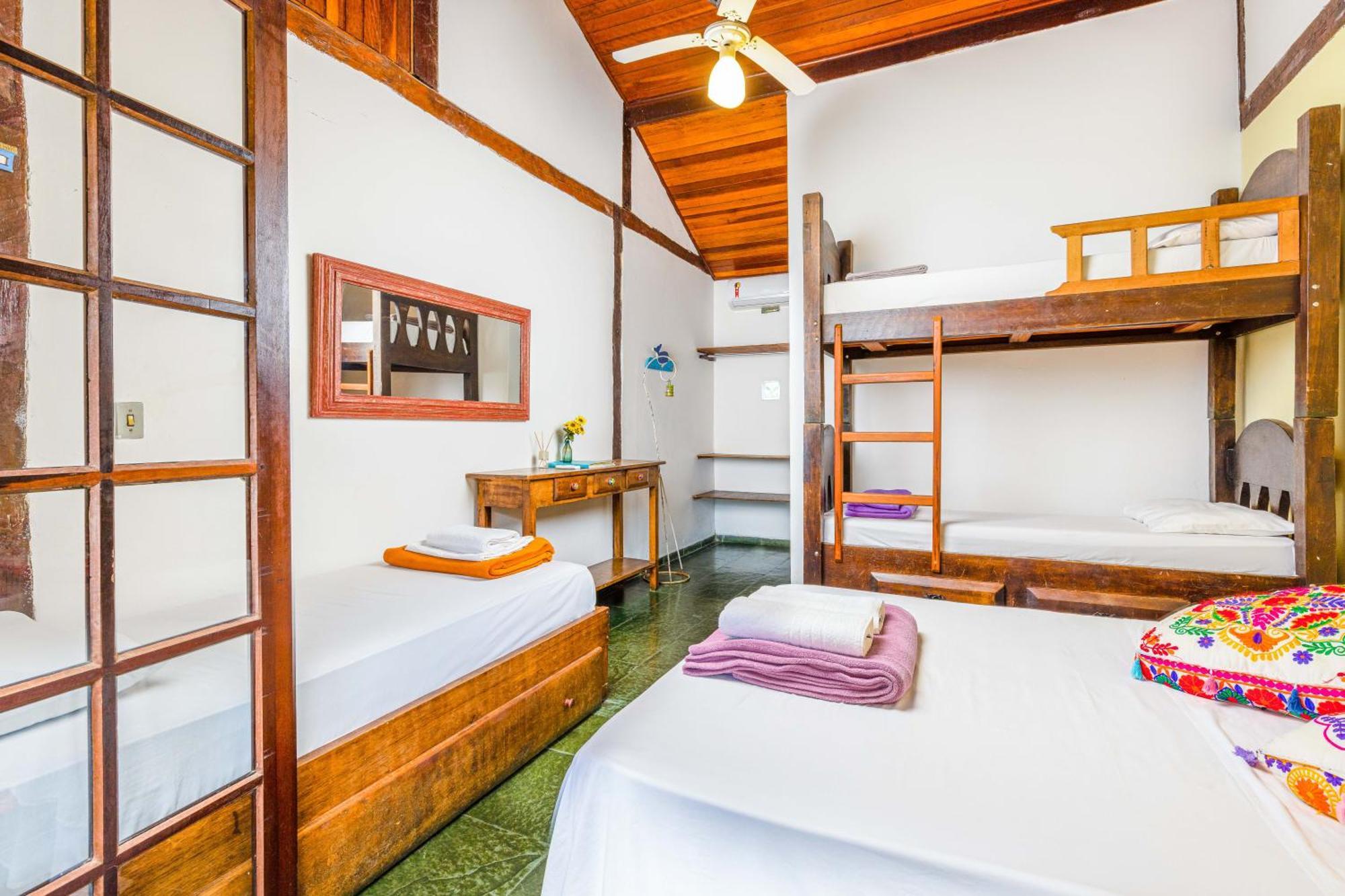 Drifter Hostel Barra do Sahy Eksteriør bilde